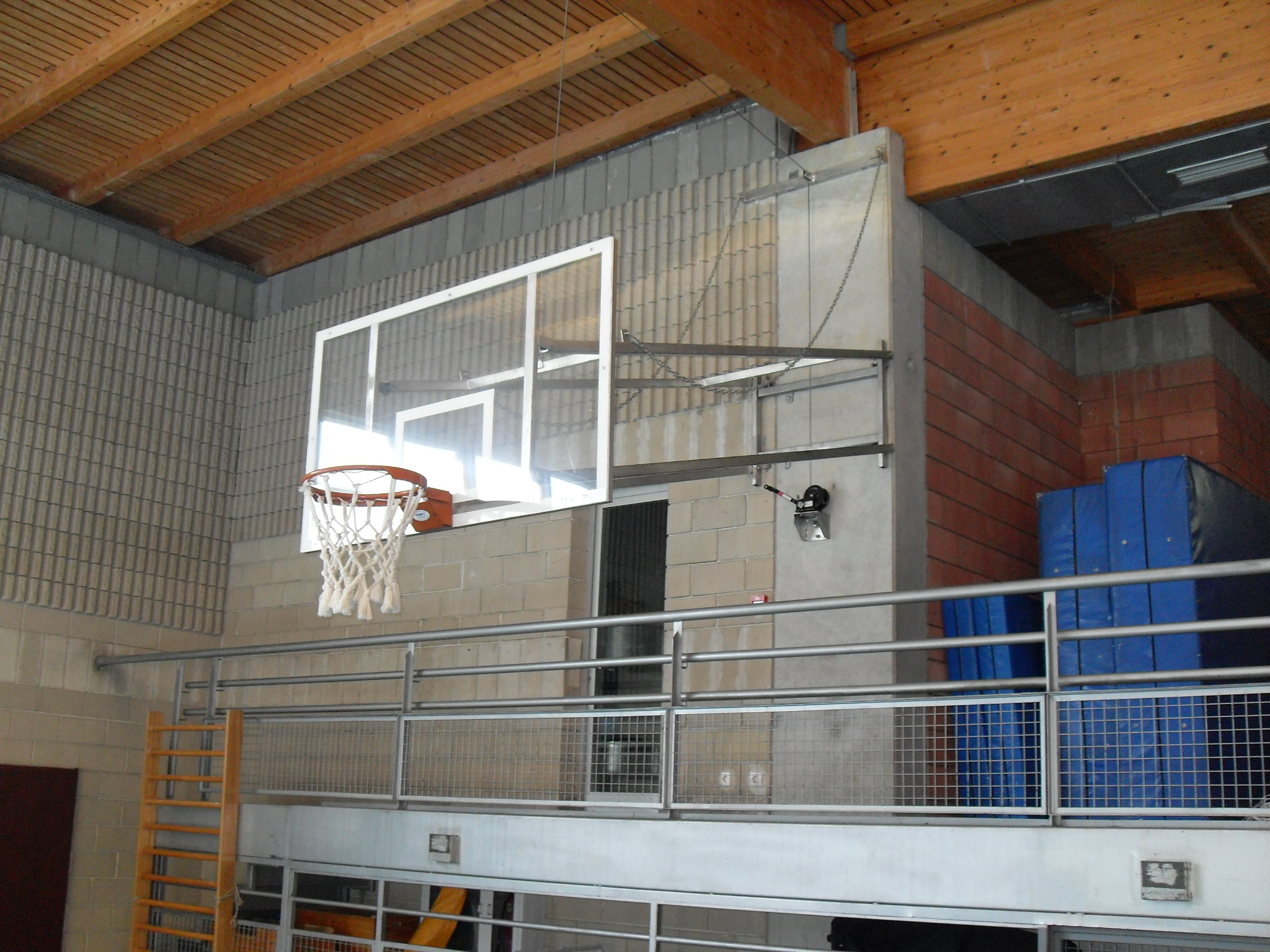 Duvara Monte Yukarı Katlanır Basketbol Potası
