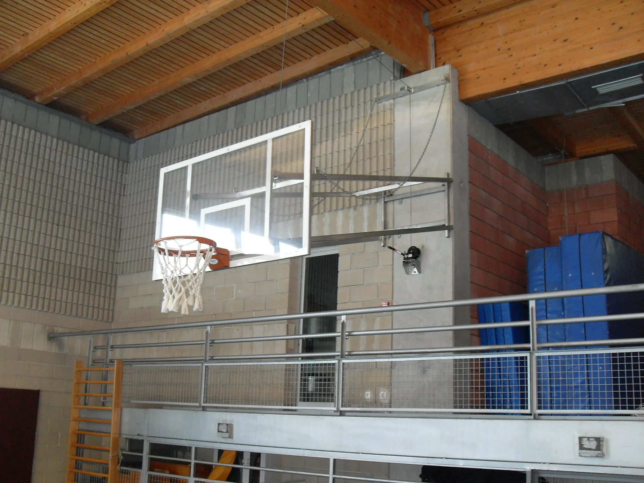 Duvara Monte Yukarı Katlanır Basketbol Potası